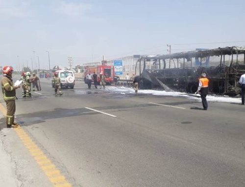 آتش‌سوزی اتوبوس و نجات ۲۰ مسافر در آزادراه تهران – قم